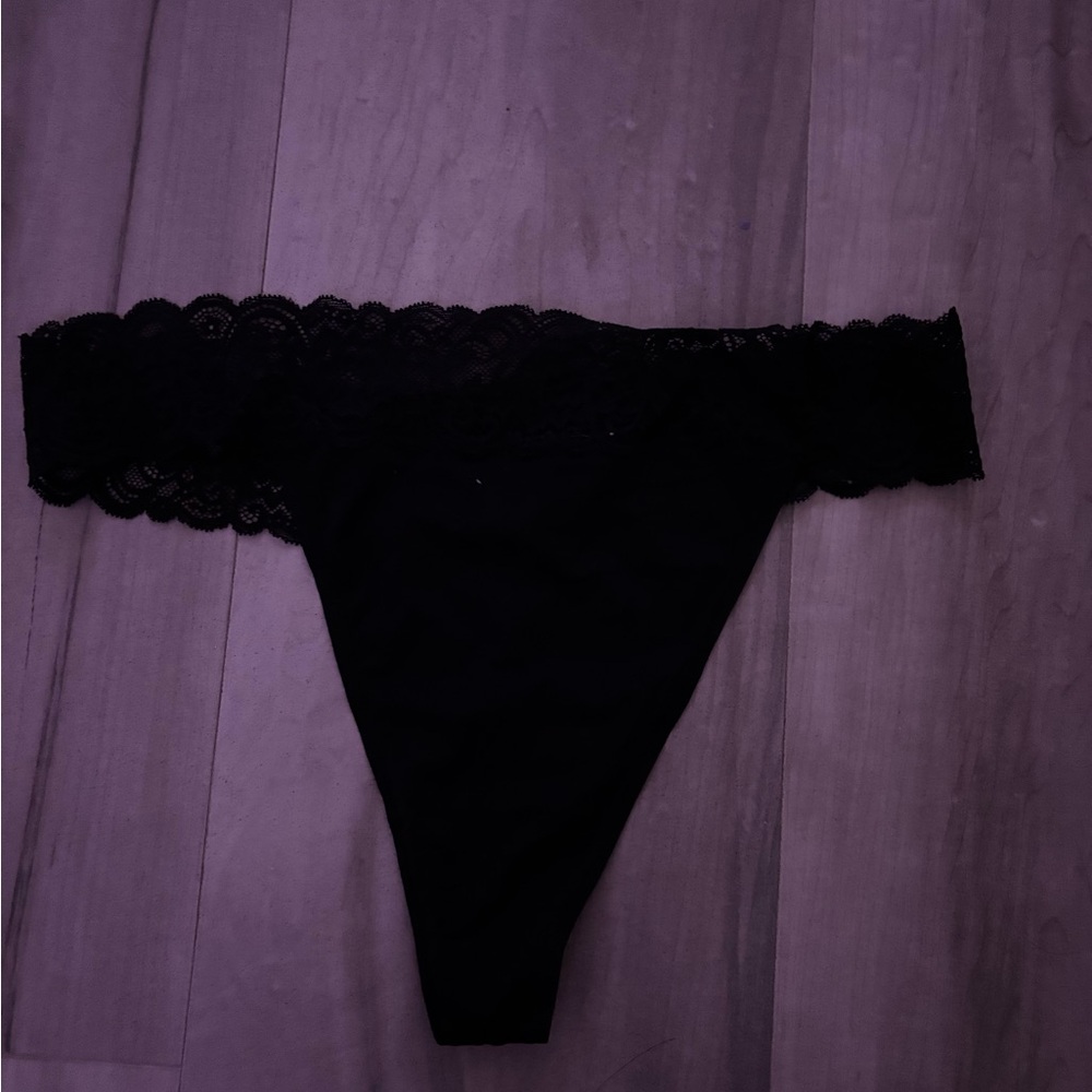 Black Lace-Trim Thong Panty